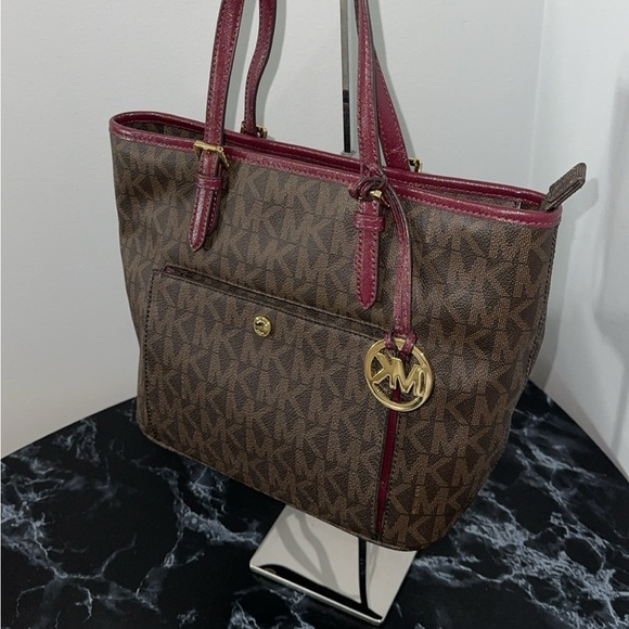 MICHAEL KORS Jet Set Travel Medium Canvas Leather Tote Brown/Red AUTHENTIC - Picture 2 of 10